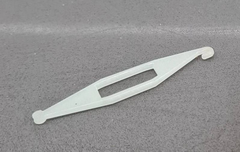 Aligner Elastics and Buttons: What They Do, How to Put Them On and How Often to Change Them 4 Aligner elastics and buttons – elastic placement tool